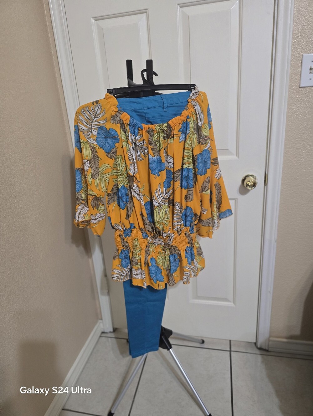 2pc Beautiful Pants Set A Perfect Matching Set